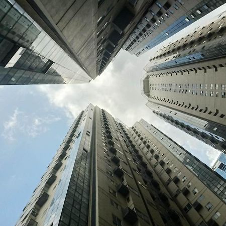 Fort Victoria Condominium Tower C ตากิก ภายนอก รูปภาพ